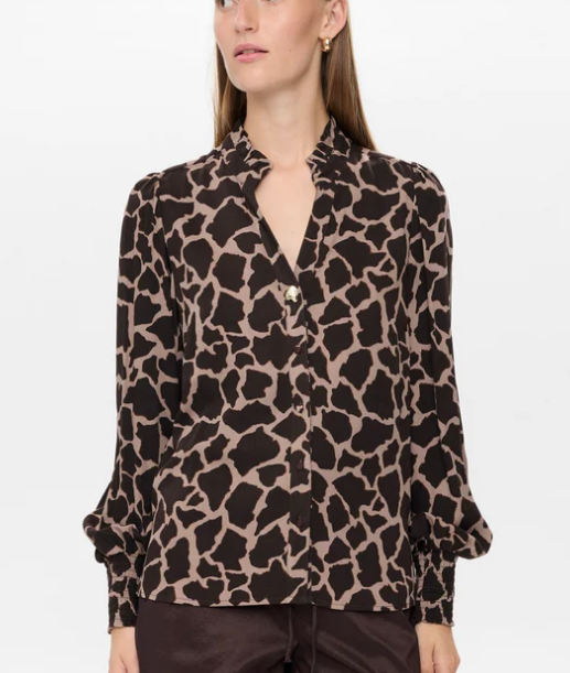 Numph Ladies NUHana Shirt in Black Coffee, Hana Blouse