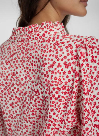 Numph Ladies NuIva Shirt In Geranium