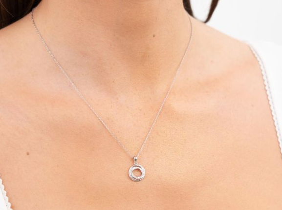 Kilkenny Silver Pendent Necklace L3274  Interlocking Circle Necklace