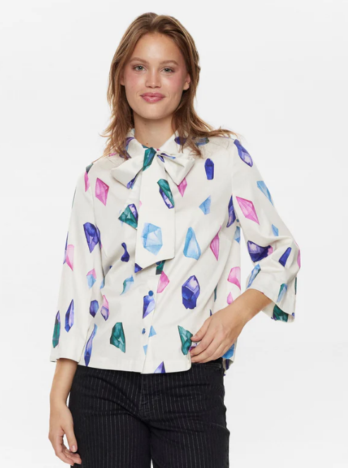 Numph Ladies NuCrystal Bow Tie Shirt Cloud Dancer