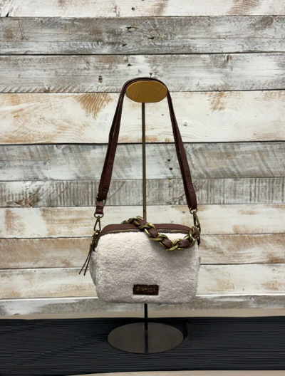 Remonte Ladies Handbag Q0645-80 in Cream faux fur
