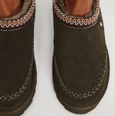 Emu Australia Sharky Adventure Scuff Mule W13239 in Dark Olive Slide