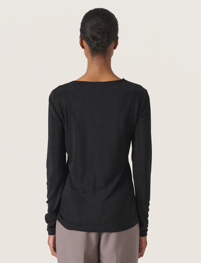 Soaked In Luxury Ladies Knot Tee SLSkylara in Black, Skylara