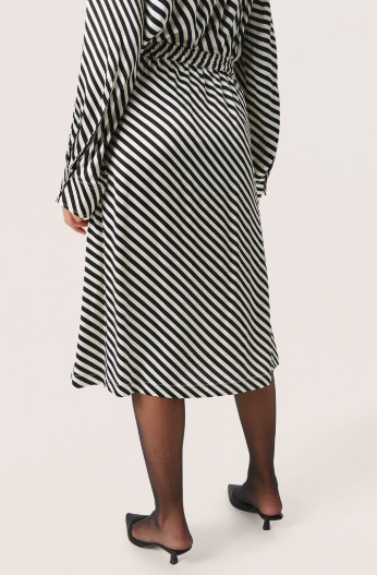 Soaked In Luxury Ladies Skirt SLSoho in Black White Diagonal Stripe, Soho