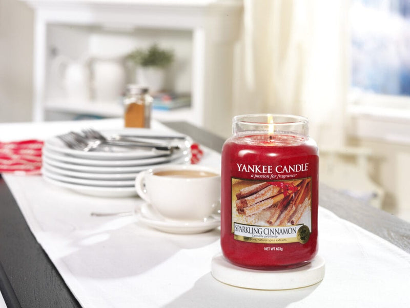 Yankee Candle Scented Candle Sparkling cinnamon Large Jar Candle Burn Time: Up to 150 Hours
