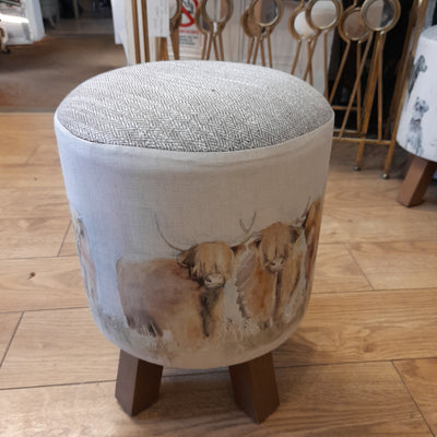 Voyage Monty Highland Cow Stool