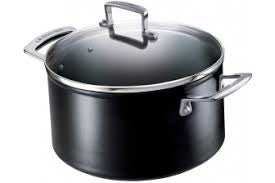 Le Creuset Non Stick Casserole Pot 24cm