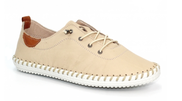 Lunar Ladies St Ives Leather Plimsoll In Beige