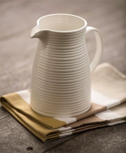 Belleek Ripple Jug