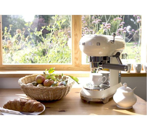 Smeg Coffee Maker Smeg Ecf01whuk SMEG ECF01 Cream Coffee Machine