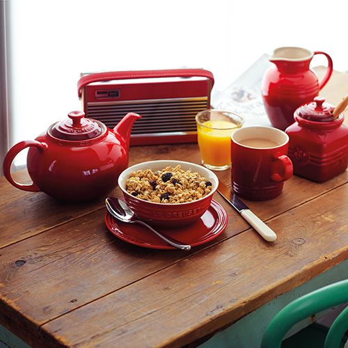 Le Creuset Stoneware Classic Teapot - Cerise